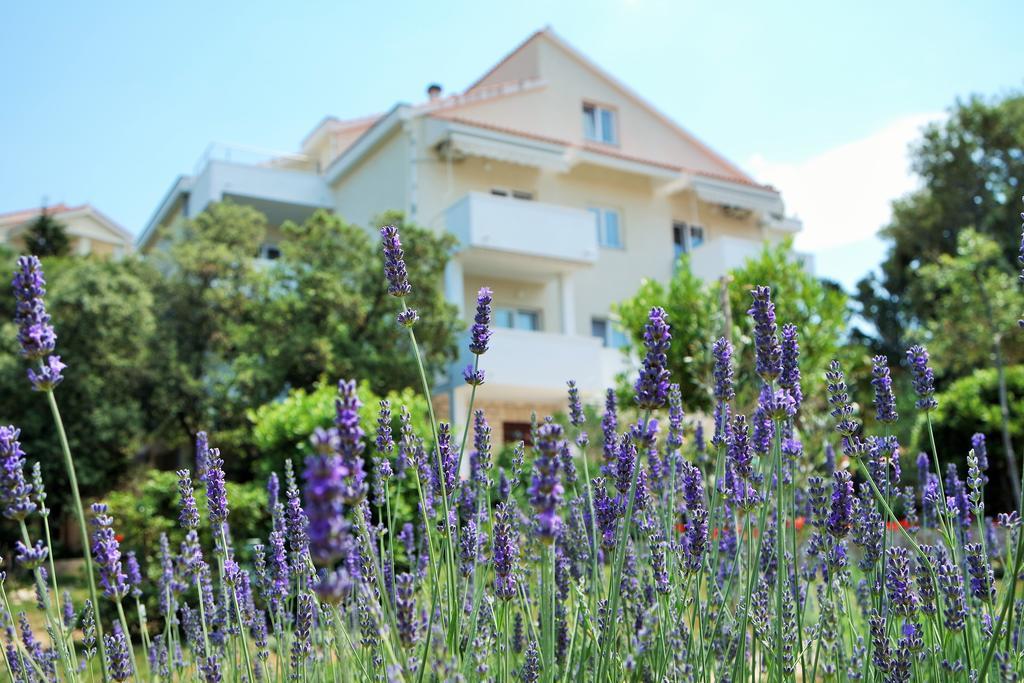 Lenka Apartments I 노바야 외부 사진